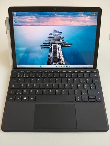 Microsoft Surface Go 3 laptop / tablet 128GB / 8GB beschikbaar voor biedingen