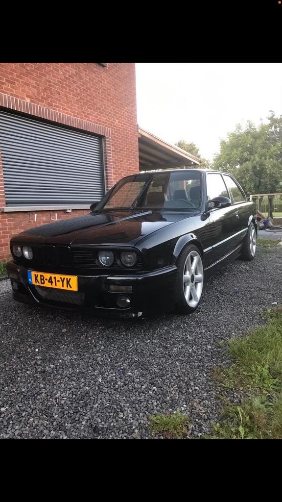 BMW- E30 van bouwjaar 1983, Auto-onderdelen, Carrosserie, Ophalen