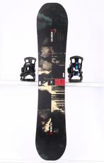 150 cm snowboard SALOMON WILD CARD, Black/red, FLAT/rocker