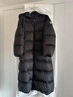 Moncler jas te koop! MOET WEG, Ophalen, Zwart, Moncler, Maat 36 (S)