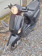 A klasse 50cc scooter met papieren en sleutel start en rijd, Ophalen of Verzenden