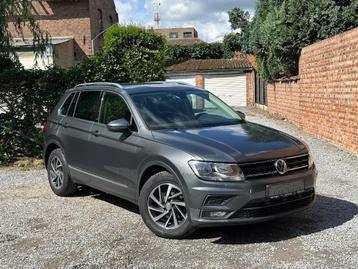 Volkswagen Tiguan benzine 360 Navi / veel optie  beschikbaar voor biedingen
