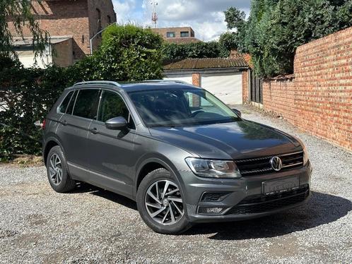 Volkswagen Tiguan benzine 360 Navi / veel optie, Auto's, Volkswagen, Bedrijf, Te koop, Tiguan, 360° camera, Achteruitrijcamera