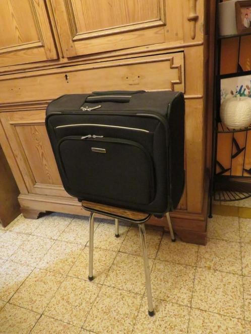 Samsonite koffer, Handtassen en Accessoires, Tassen | Reistassen en Weekendtassen, Gebruikt, Zwart, Minder dan 40 cm, 30 cm of meer