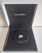 Pandora oorknopjes stekers hartjes Perfecte staat, Met strass, Knopjes of Stekers, Gebruikt, Ophalen of Verzenden
