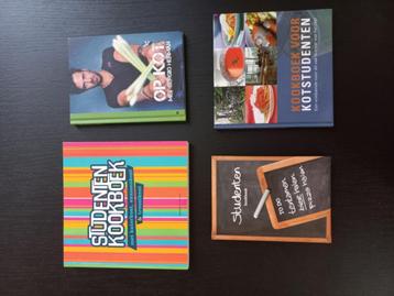 Bundel 4 kookboeken voor op kot beschikbaar voor biedingen