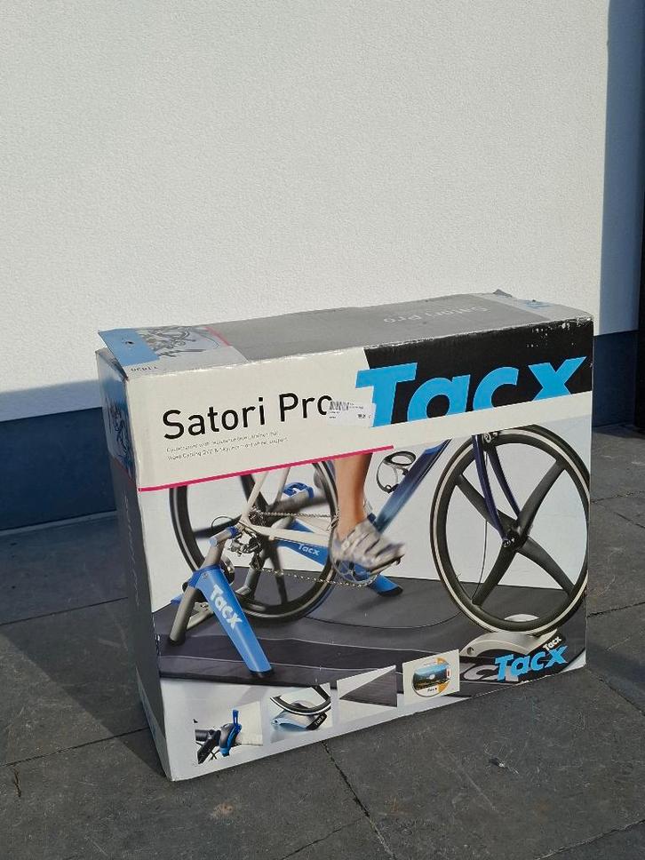 Tacx Satori Pro fietstrainer, Sport en Fitness, Wielrennen, Zo goed als nieuw, Overige typen, Ophalen