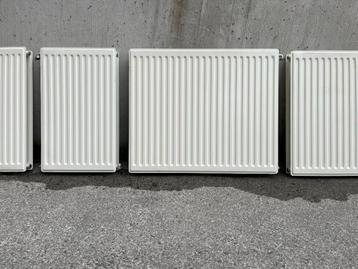 chauffage, radiator wit beschikbaar voor biedingen