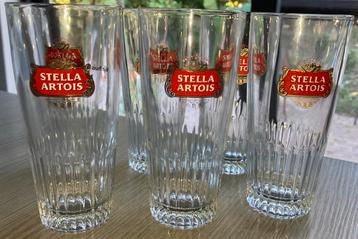 6 Stella Artois 25cl ribbels beschikbaar voor biedingen