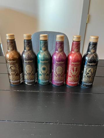 Alle 6 Tomorrowland 2022 flesjes limited edition beschikbaar voor biedingen