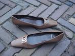 Pumps iasis nieuw leder 36, nu gratis verzending via de post, Kleding | Dames, Bruin, Verzenden, Nieuw, Iasis