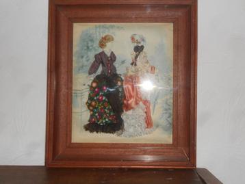 raamkozijn (dames in victoriaanse jurk) stof/kant. II beschikbaar voor biedingen