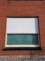 Vast raam met bijhorend elektrisch rolluik - dubbel glas, Ophalen, Gebruikt