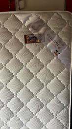 Matrassen 1900/650/15.Zo goed als nieuw. 20€ voor de 2., Huis en Inrichting, Ophalen, Zo goed als nieuw