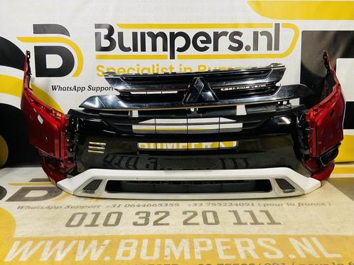 BUMPER Mitsubishi Outlander kls 2016-2018 VOORBUMPER 2-B5-93, Autos : Pièces & Accessoires, Carrosserie & Tôlerie, Pare-chocs