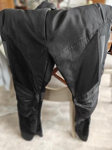 moto Broek beschikbaar voor biedingen