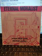 Apartment one enternal moralist, Ophalen of Verzenden
