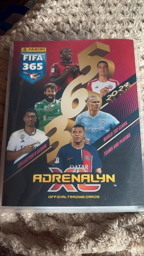 Panini Adrenalyn xl fifa 365 2024, Hobby en Vrije tijd, Stickers en Plaatjes, Nieuw, Meerdere plaatjes, Ophalen