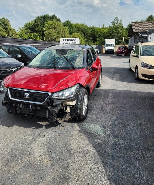 Seat arona x new model essence euro6b 4300euros 115.000km, Auto's, Seat, Bedrijf, Te koop, Arona, ABS, Adaptive Cruise Control