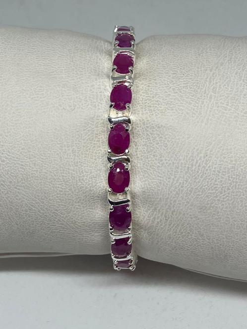 Zilveren Armband met Natuurlijke Robijn, Handtassen en Accessoires, Armbanden, Nieuw, Zilver, Rood, Met edelsteen, Ophalen of Verzenden