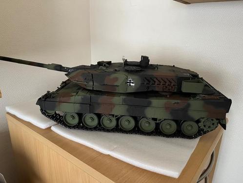 Torro leopard tank 1/16, Hobby & Loisirs créatifs, Voitures miniatures | 1:43, Comme neuf, Enlèvement