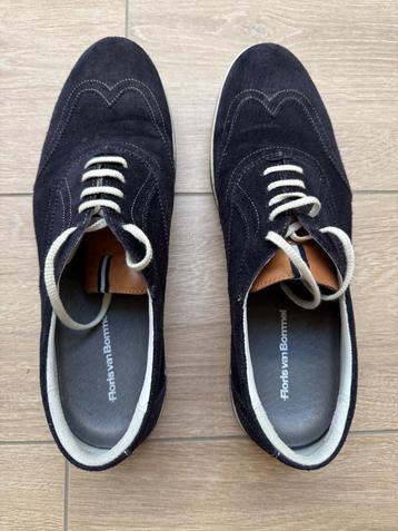 Herenschoenen suède Floris van Bommel (maat 10) beschikbaar voor biedingen