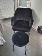 Mooie moderne zetel met poefje van Zons, Ophalen