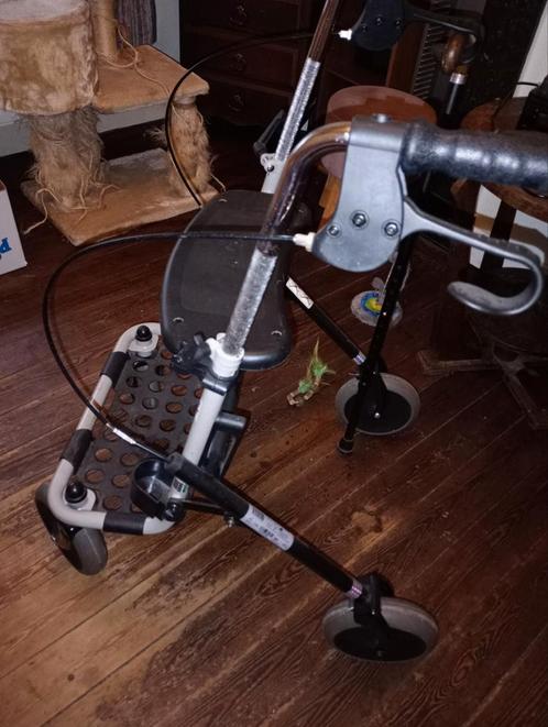 Invacare rollator, Diversen, Rollators, Gebruikt, Ophalen
