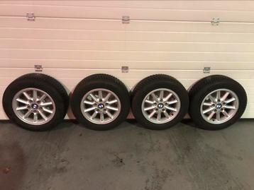 Bmw 15 Inch velgen met zgan Hankook winter banden beschikbaar voor biedingen