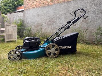 Grasmaaier beschikbaar voor biedingen
