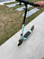 Nieuwe scooter, nooit gebruikt voor tieners., Fietsen en Brommers, Ophalen