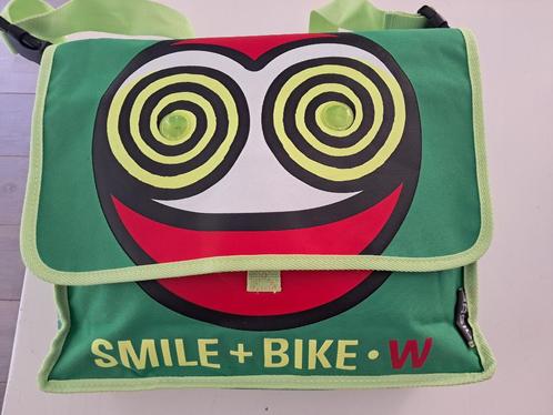 Fietstas Walter van Beirendonck : Smile + Bike  Ongebruikt, Fietsen en Brommers, Fietsaccessoires | Fietstassen, Ophalen of Verzenden