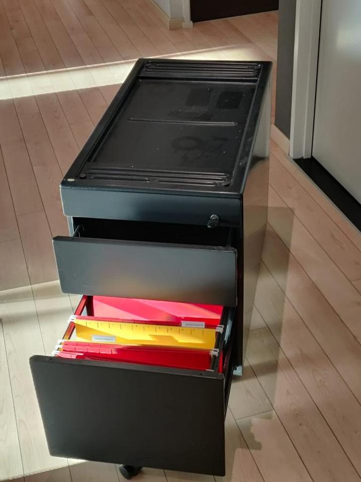 Classeurs de très belle qualité, Maison & Meubles, Bureaux, Comme neuf, Enlèvement