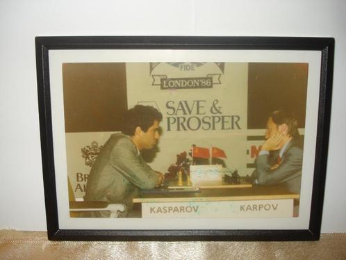 KASPAROV - KARPOV 1986 Photo d'Epoque Signatures Originales, Collections, Posters & Affiches, Comme neuf, Autres sujets/thèmes