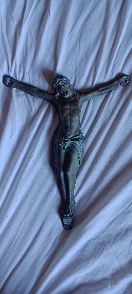 Oud metaal Christ S. Morga 38x33x4, Antiek en Kunst, Antiek | Religieuze voorwerpen, Ophalen of Verzenden