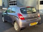 Hyundai i20 1.2i DynamicVersion, airco, Autos, Argent ou Gris, Entreprise, 124 g/km, 5 portes