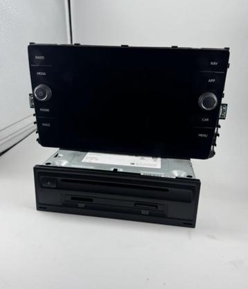 Discover media 8 inch plug and play  beschikbaar voor biedingen