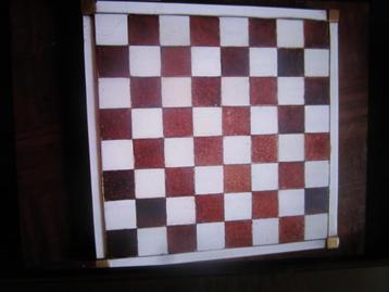 Stone queen spel beschikbaar voor biedingen