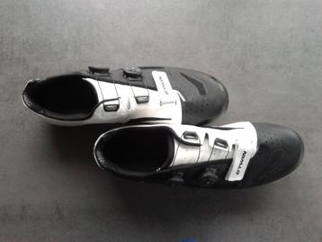 Chaussures Btwin 700 Aerofit Taille : 45 disponible aux enchères