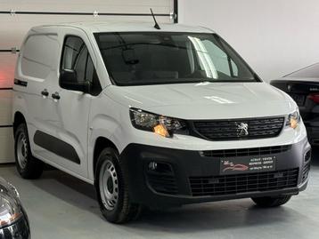 Peugeot Partner 3 places 1.5d  08/2022  76.000km  TVA 21%, Autos, 75 kW, Achat, Entreprise, 3 places