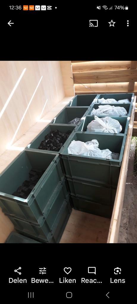 Meubeldoppen 100? 1000? 10000?, Doe-het-zelf en Bouw, Hang- en Sluitwerk, Nieuw, Overige typen, Overige materialen, Ophalen