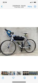 Koersfiets TREK, Ophalen, Gebruikt