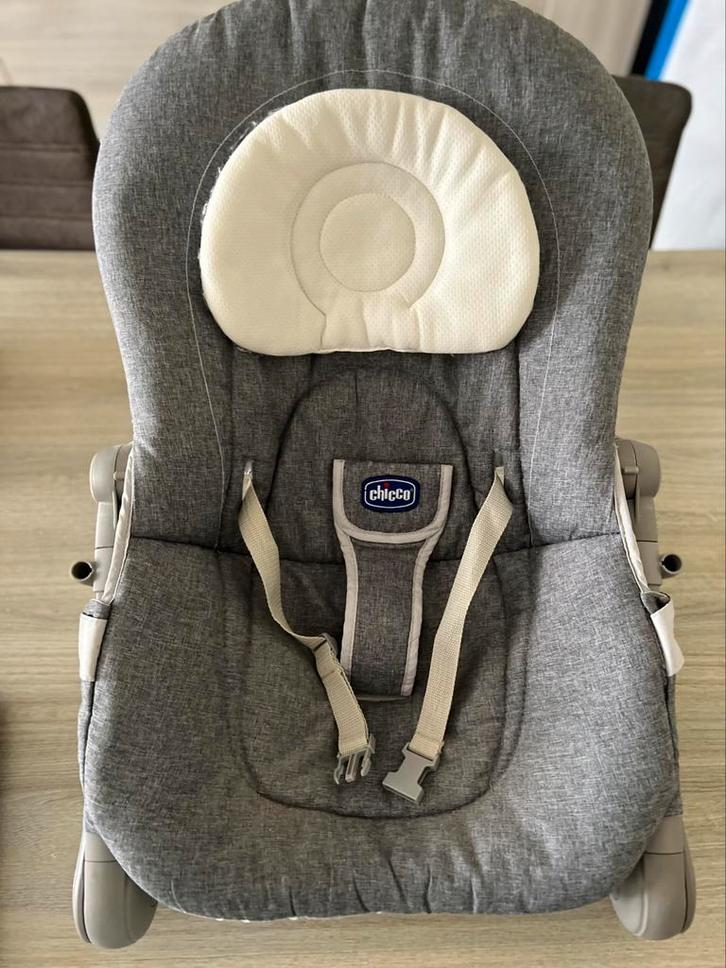 CHICCO Hoopla evolutionaire ligstoel, Kinderen en Baby's, Wipstoeltjes, Gebruikt, Chicco, Met gordel(s) of riempje(s), Verstelbaar