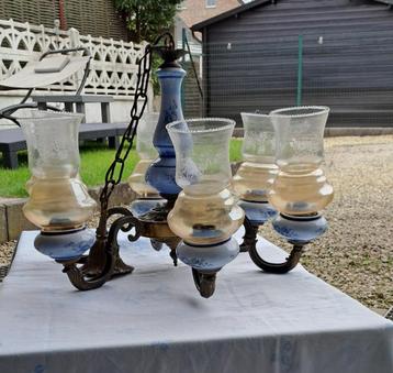 Luster beschikbaar voor biedingen