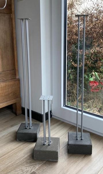IKEA VINTAGE support enceinte / console, Enlèvement, Utilisé, Bose