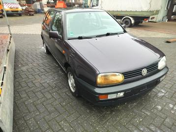 Golf 3 voor onderdelen 499€ beschikbaar voor biedingen