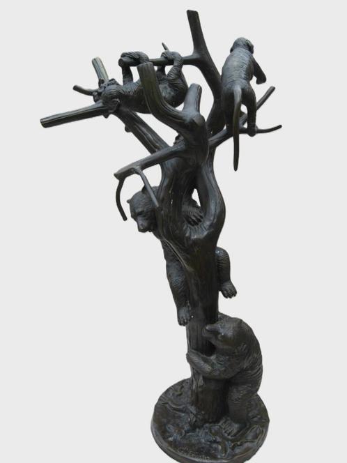 Bronzen animalier Fratin:"bear cubs hunting monkeys" 117cm., Antiek en Kunst, Antiek | Brons en Koper, Brons, Ophalen