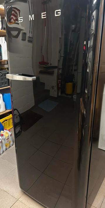 SMEG koelkast met geïntegreerd diepvriesvak, Ophalen