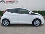 Toyota Aygo x-play2+cam+AC+carplay + androidauto, Achat, Euro 6, USB, Boîte manuelle
