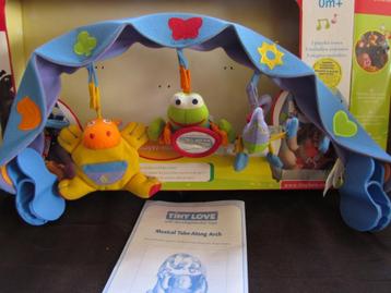 Speelboog van Tiny Love beschikbaar voor biedingen